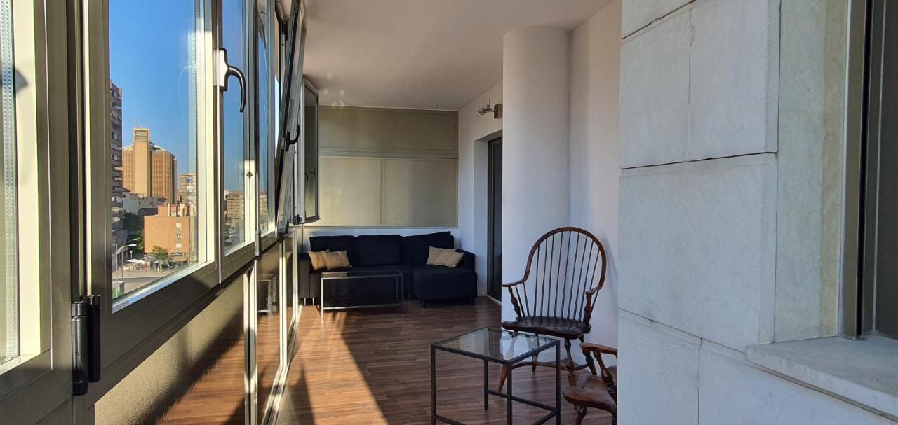 Gran Piso En Zona Comercial * Malaga