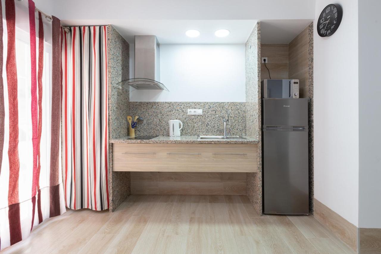 Apartment Loft A 3 Minutos Bus Y Tren Malaga