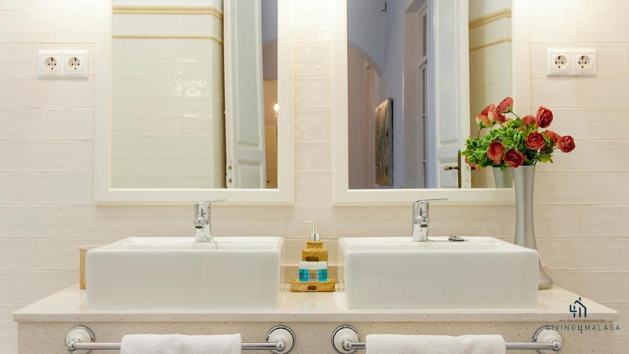 Living4malaga Aduana Presidential Apartment Málaga