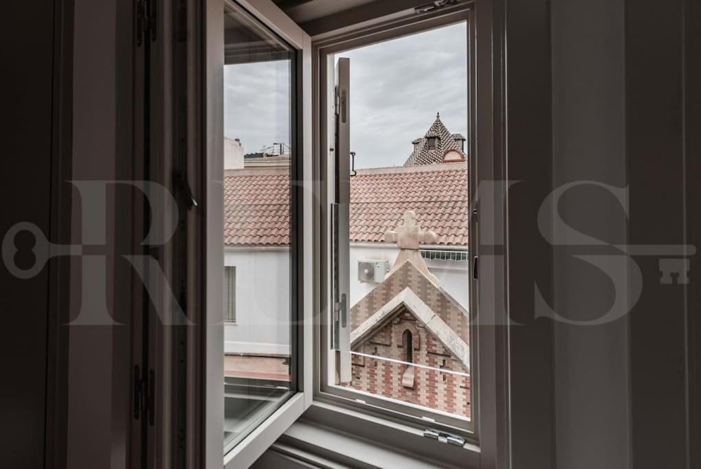 Apartment Penthouse With Rooftop In The Heart Of By Rems
