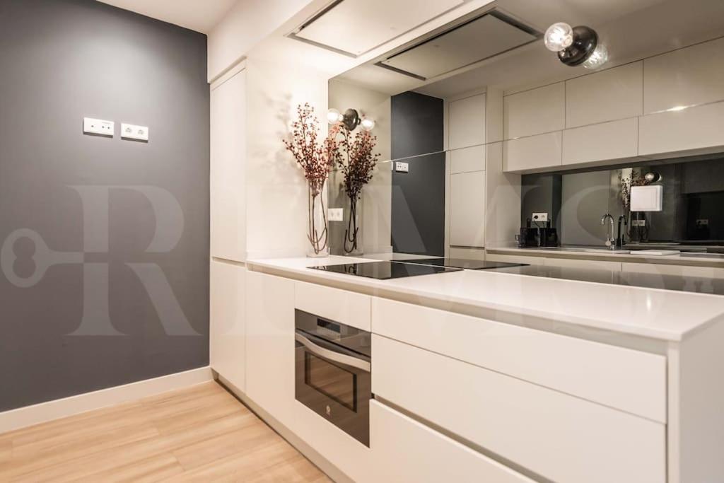 Penthouse With Rooftop In The Heart Of By Rems Málaga