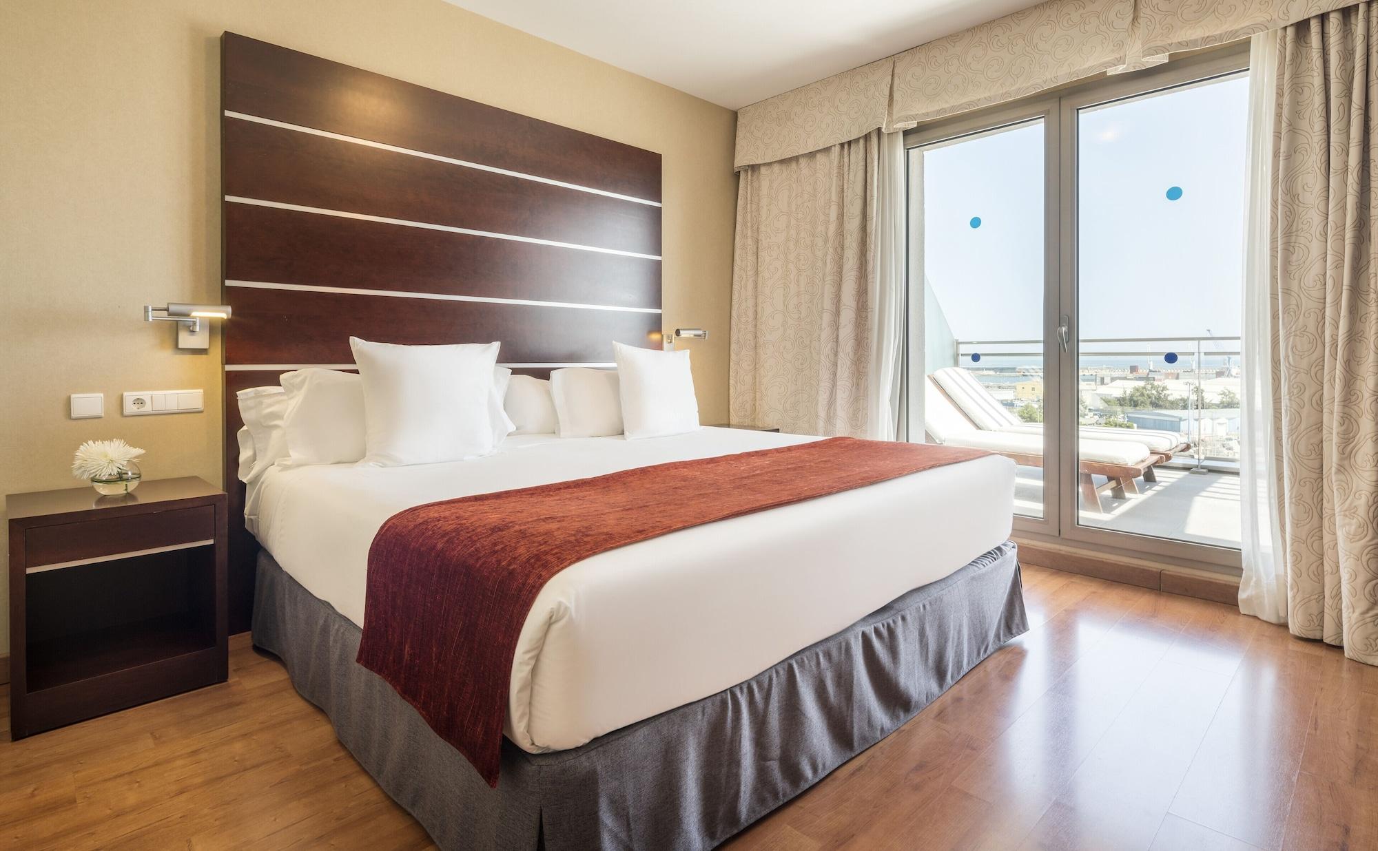 Ilunion Hotel 4*