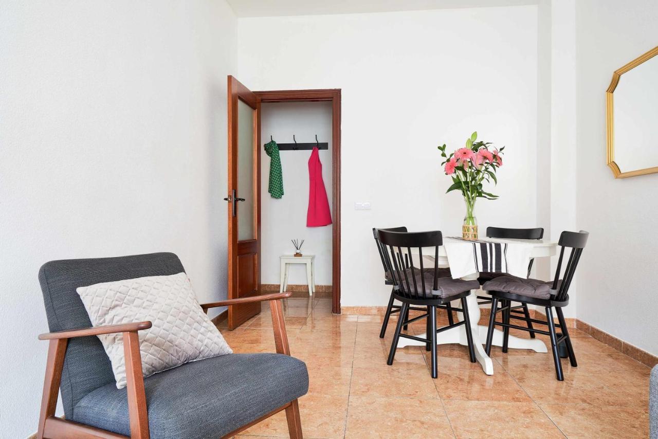 Apartment Under The Olive Trees In Historic Center Of Malaga
