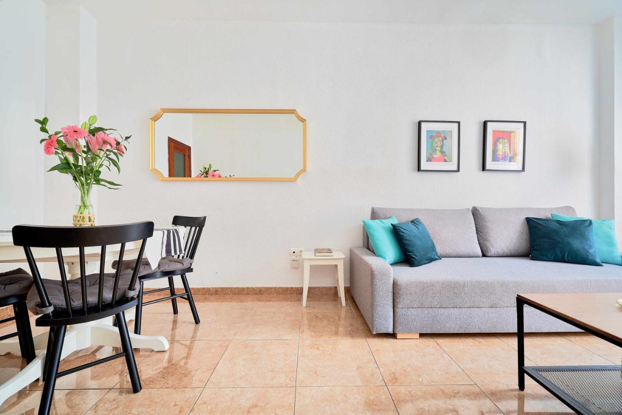 Apartment Under The Olive Trees In Historic Center Of Malaga
