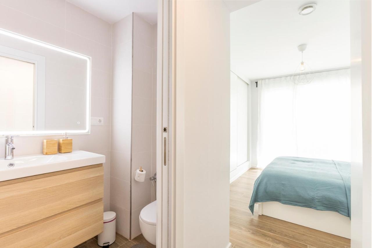 Fabuloso Nuevo Con Parking Y Piscina * Málaga