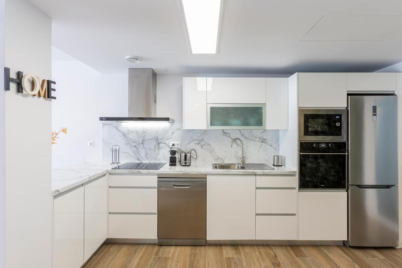 Fabuloso Nuevo Con Parking Y Piscina Apartment Málaga