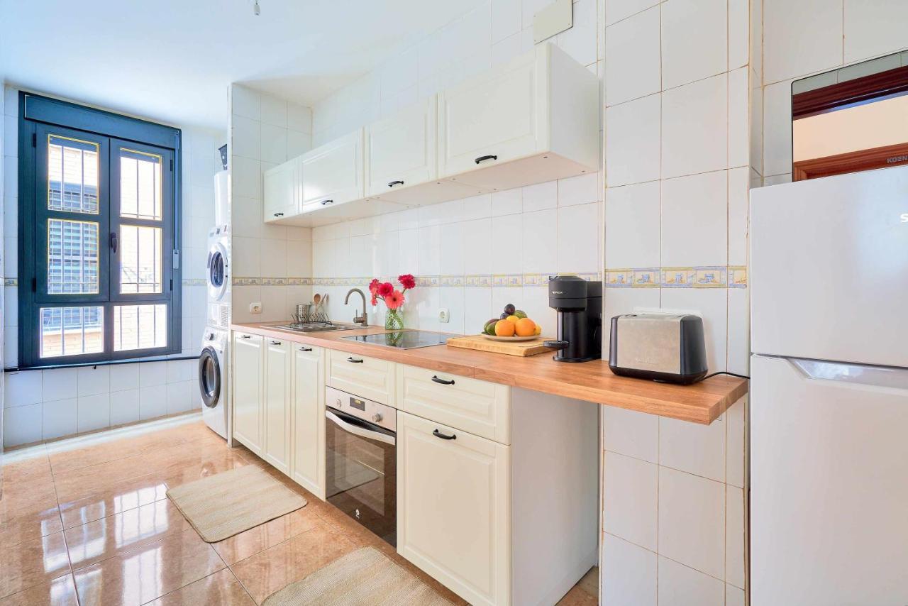 Apartment Under The Olive Trees In Historic Center Of Malaga