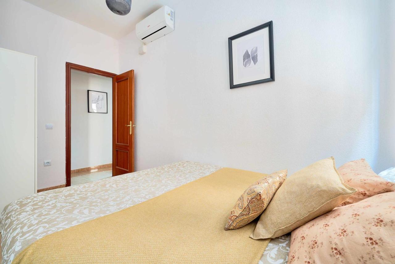 Apartment Under The Olive Trees In Historic Center Of Malaga