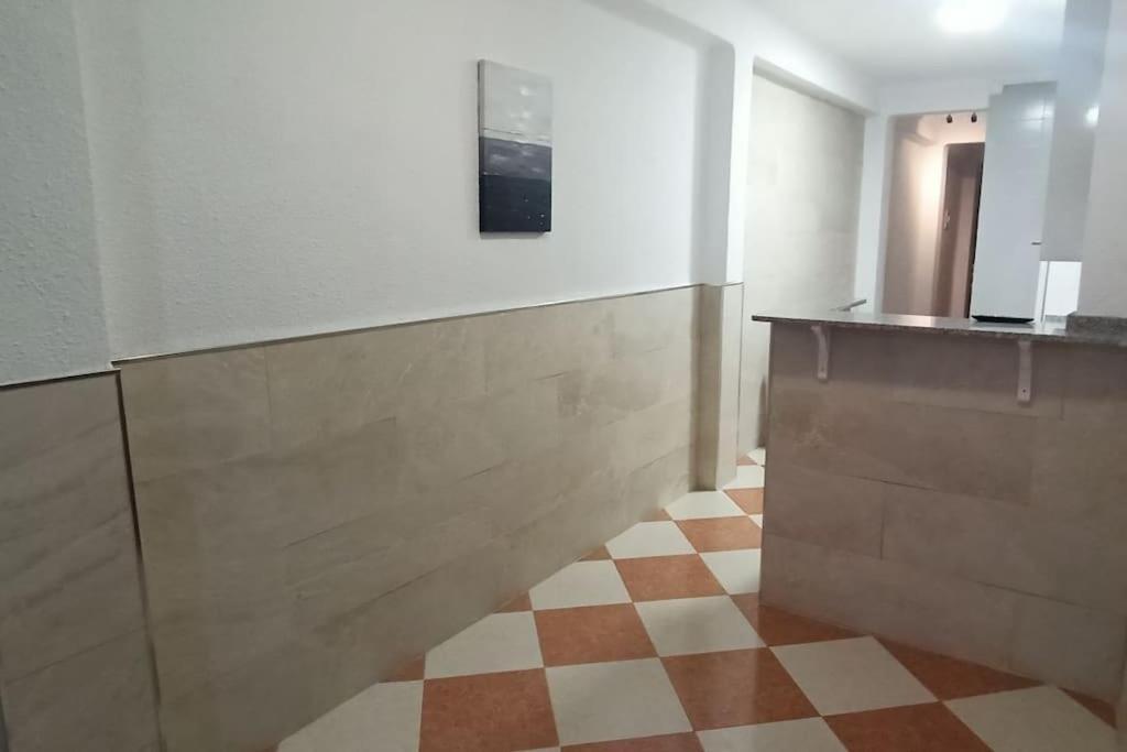 Acogedor Apartamento ¡a 10 Minutos Del Centro De Malaga! Apartment *