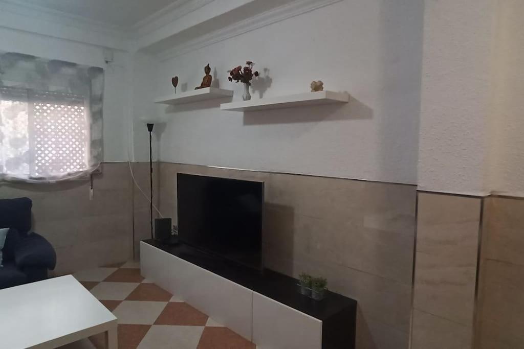 Acogedor Apartamento ¡a 10 Minutos Del Centro De Malaga! Apartment