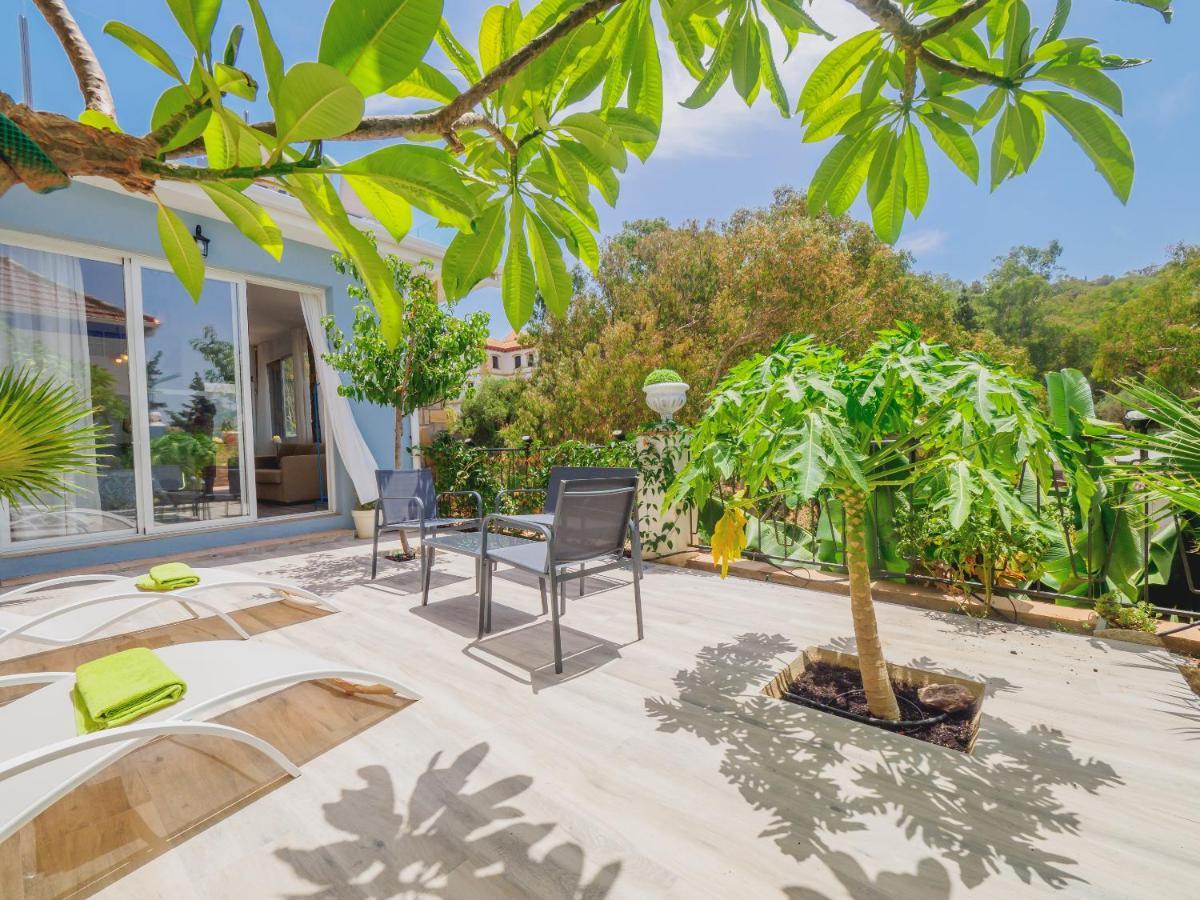 Apartment Solarium Del Montecillo Complex And Apartamentosmalagamanagement Malaga