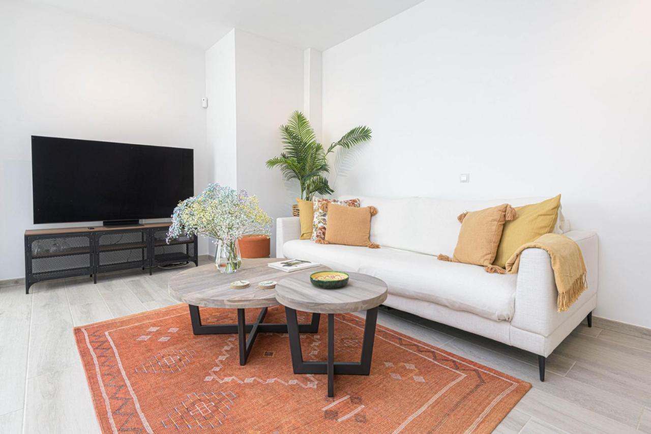 Apartment Zambrano In By Solaga Homes *