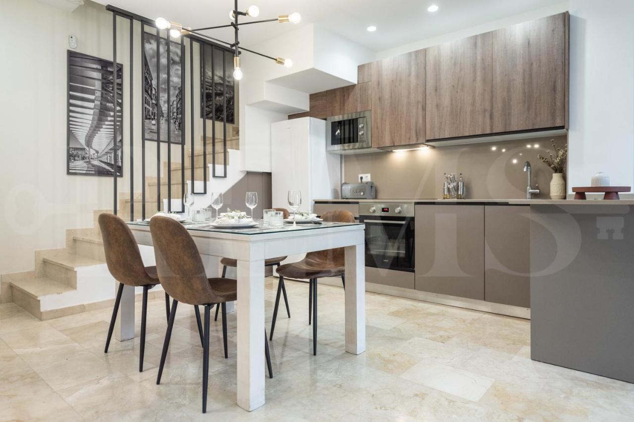 Lovely Duplex With Private Parking Near Center By Rems * Málaga