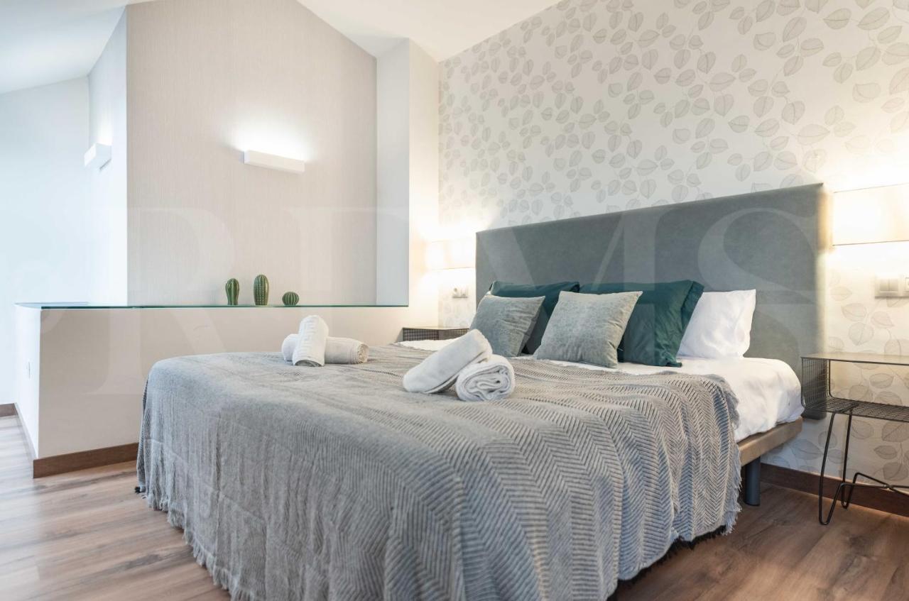 Lovely Duplex With Private Parking Near Center By Rems * Málaga