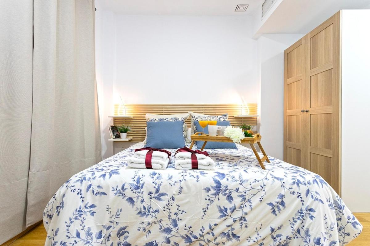 -malagasunapts- Fashion Historical Centre Malaga