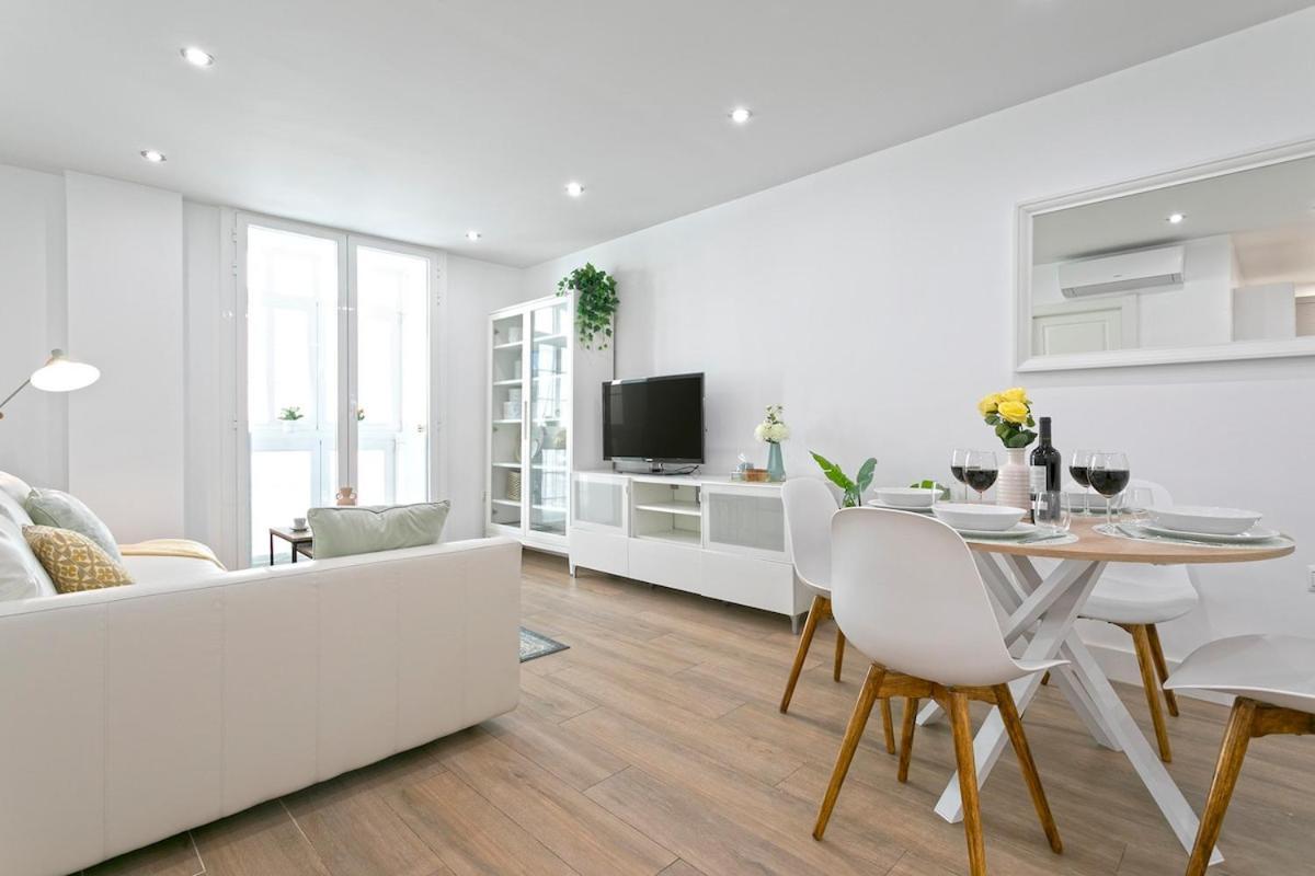 Apartment -malagasunapts-citycentre Private Patio *