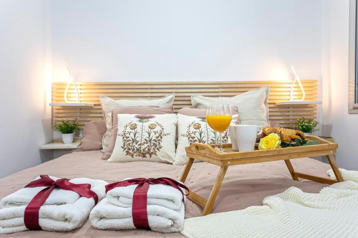 -malagasunapts- Fashion Historical Centre * Malaga