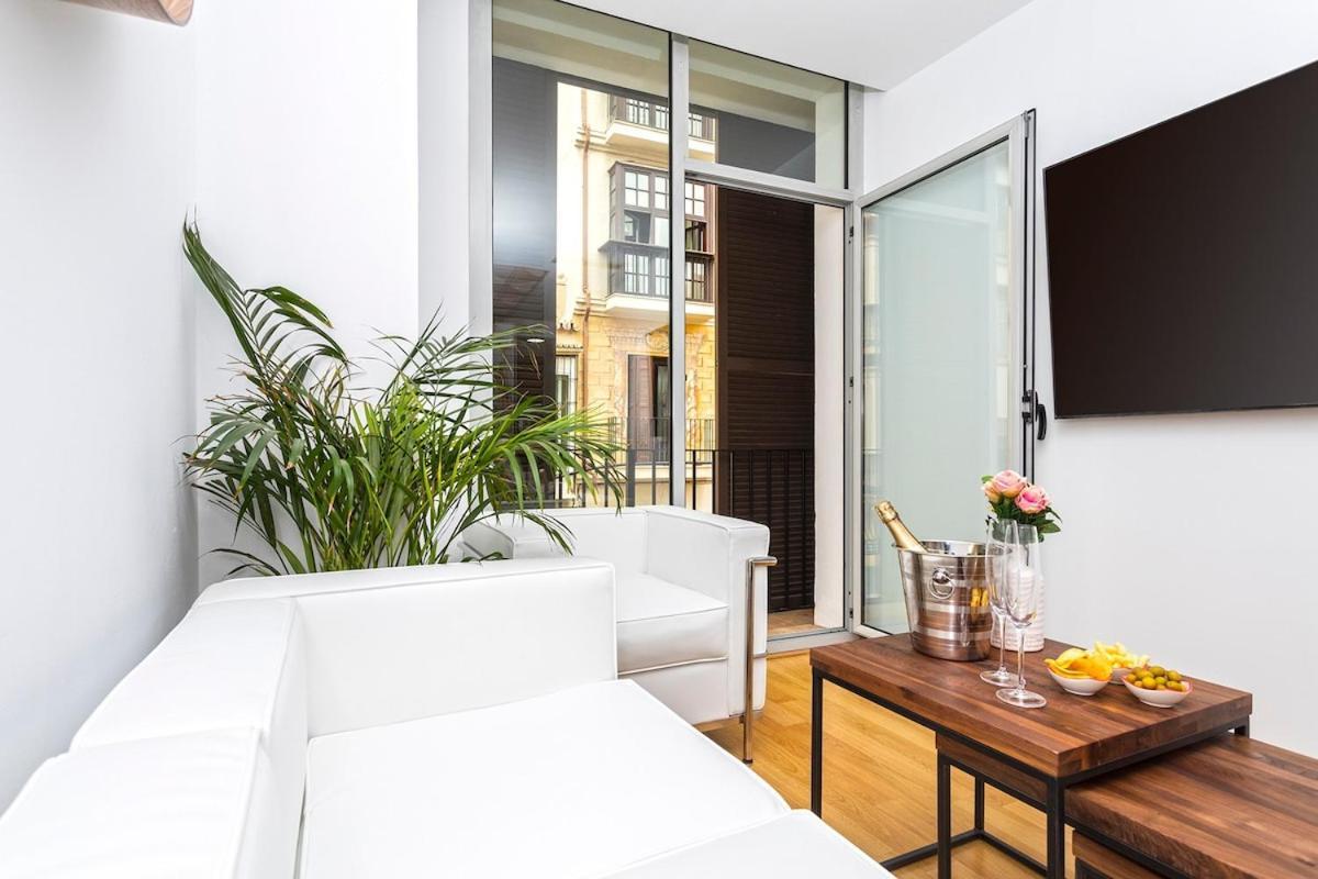 Apartment -malagasunapts- Fashion Historical Centre