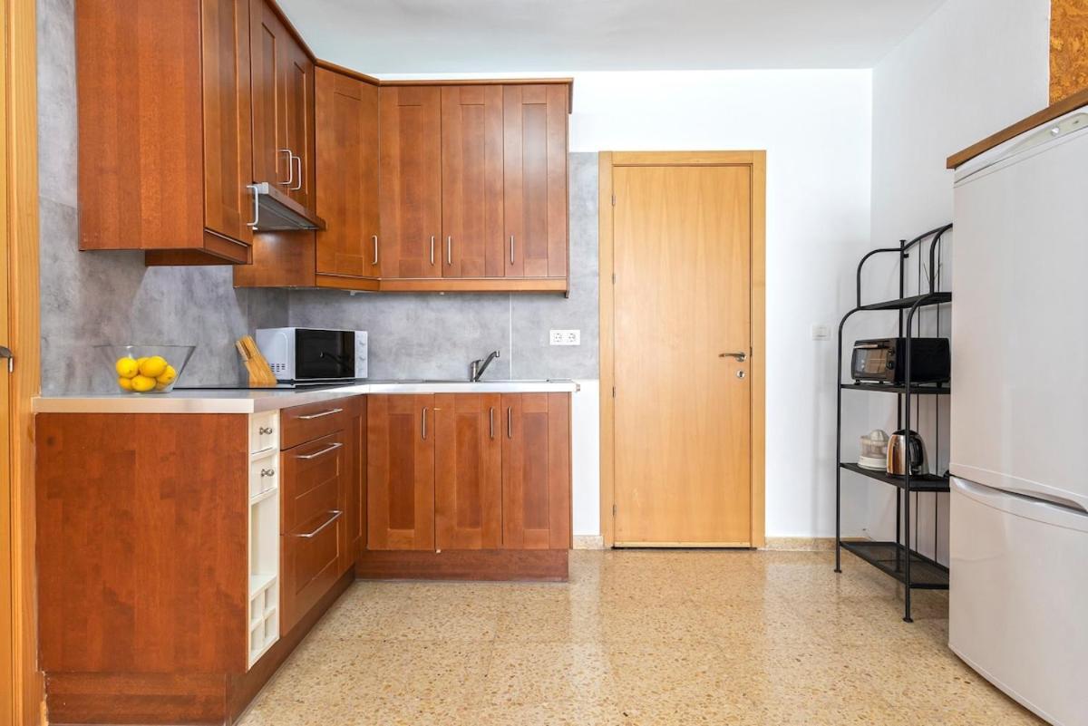 -malagasunapts- West Seafood & Relax Apartment Malaga