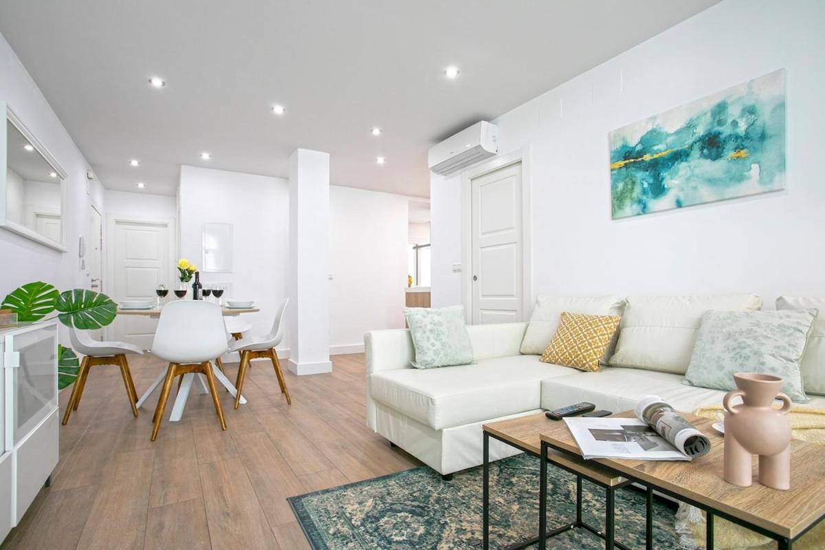 -malagasunapts-citycentre Private Patio Málaga