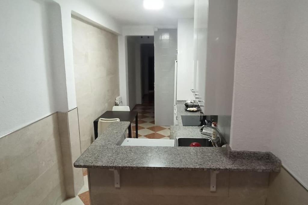 Acogedor Apartamento ¡a 10 Minutos Del Centro De Malaga! Apartment