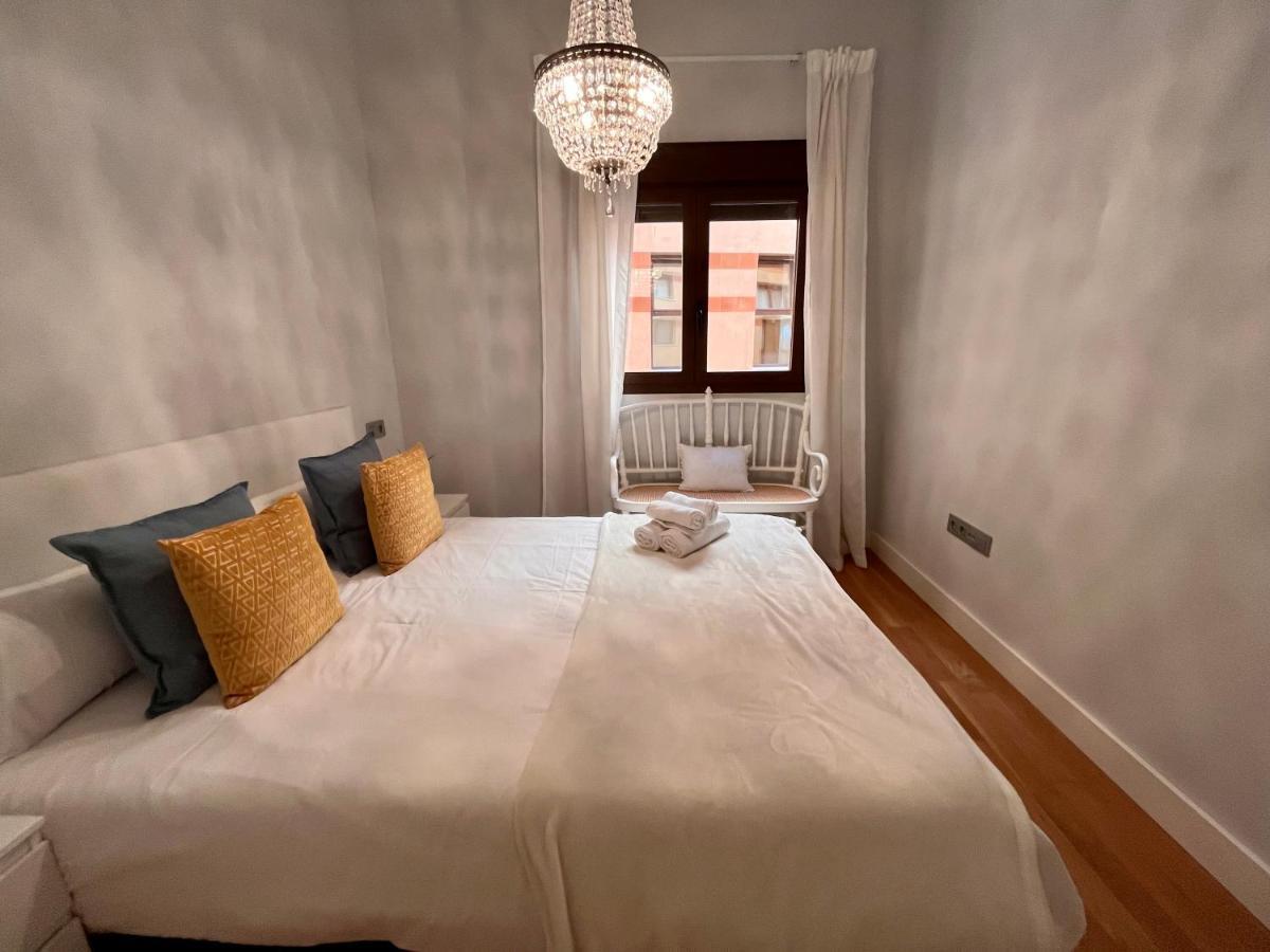 Homely Sebastian Souviron Biznaga Deluxe Malaga