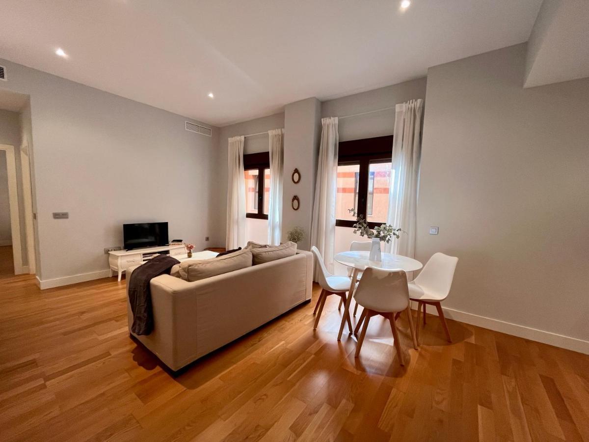 Apartment Homely Sebastian Souviron Biznaga Deluxe *