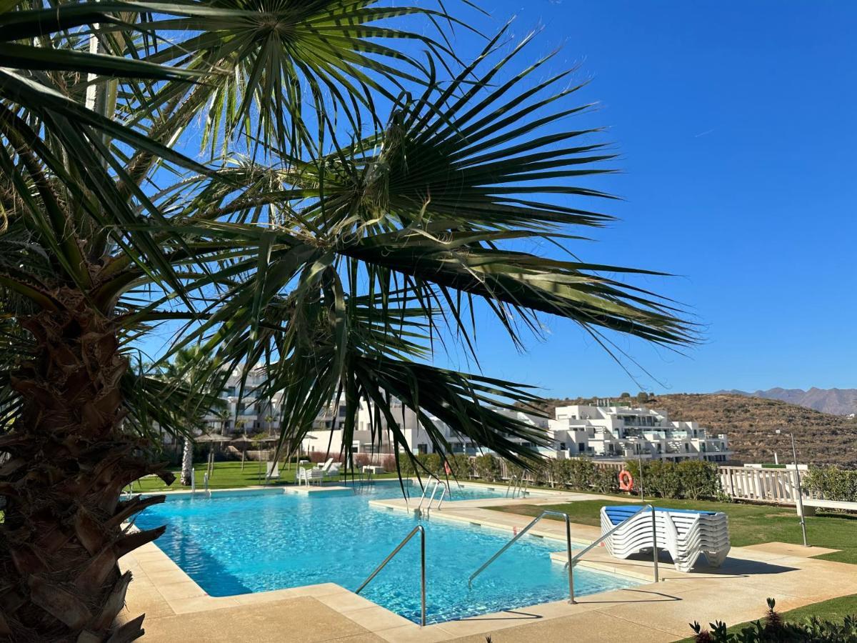 2-bedroom-apartment With A Terrace, Pool, Gym *