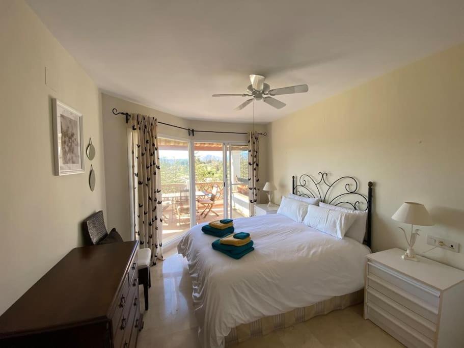 Luxury Large 2 Bedroom Frontline Golf Málaga