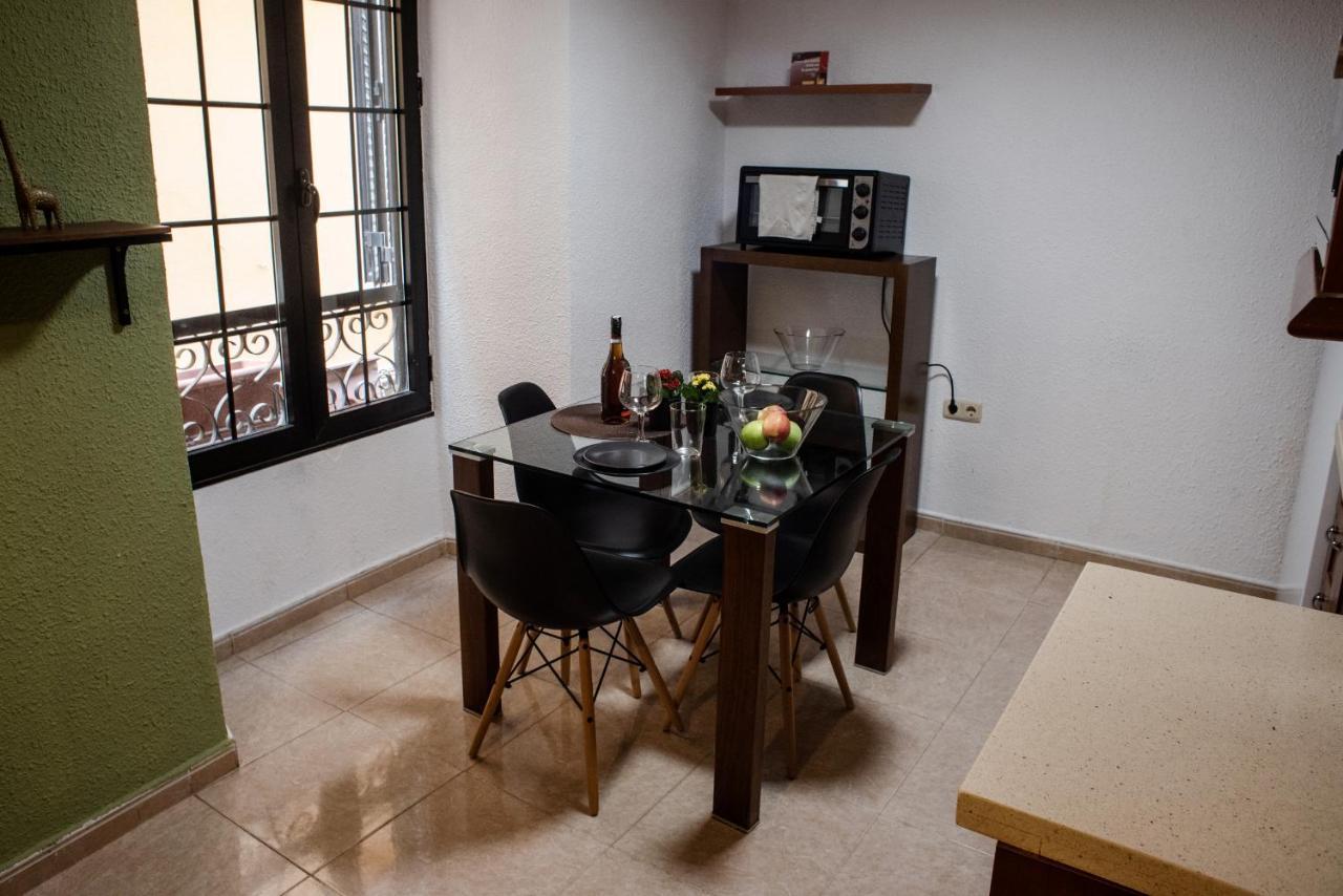 Lazcano By Dv * Malaga