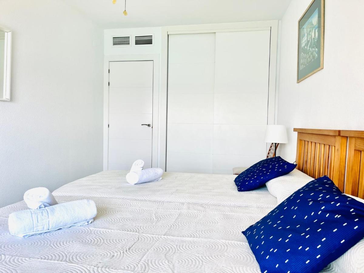 Rentcostadelsol Malagueta Miramar Apartment