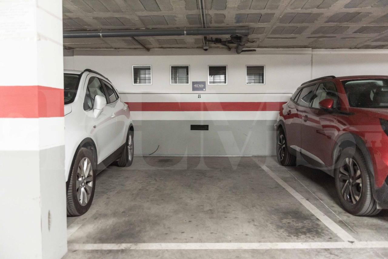 Lovely Duplex With Private Parking Near Center By Rems *