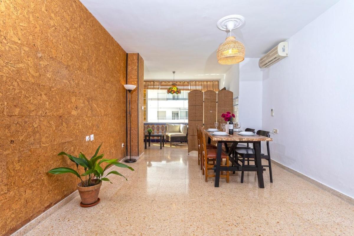 Apartment -malagasunapts- West Seafood & Relax