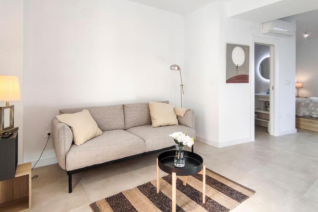 Charming Studio In Center By Sharingco. Malaga