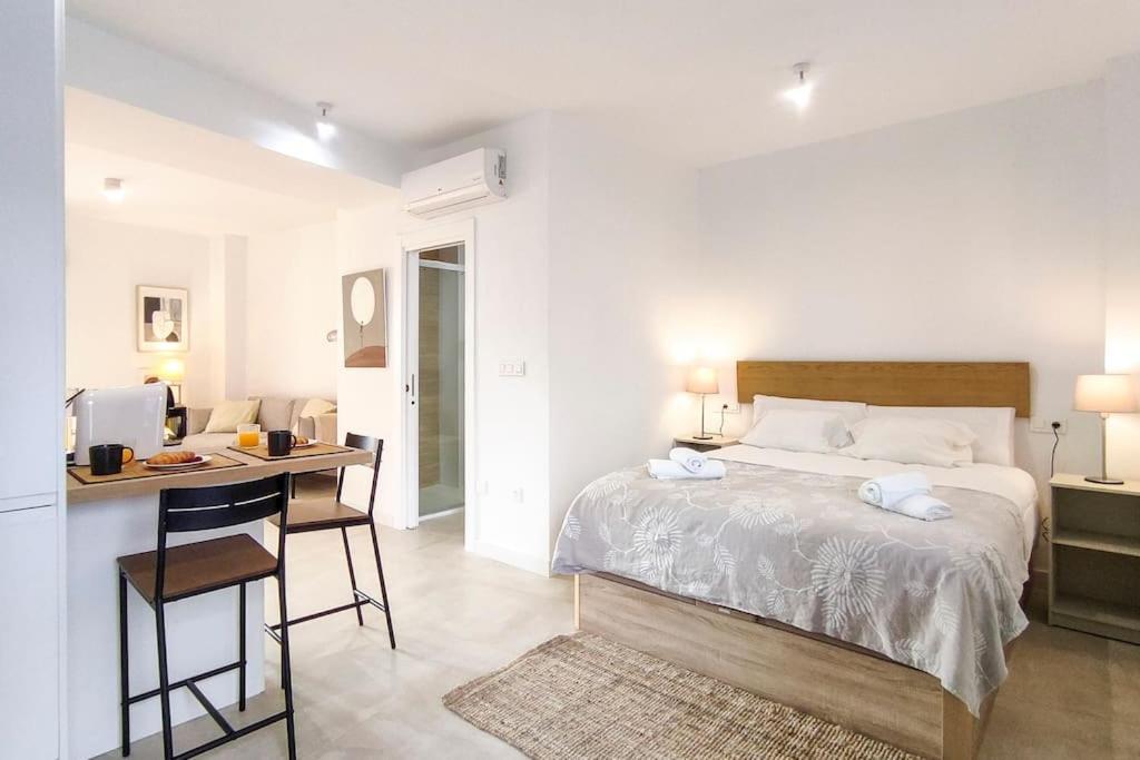 Charming Studio In Center By Sharingco. Malaga
