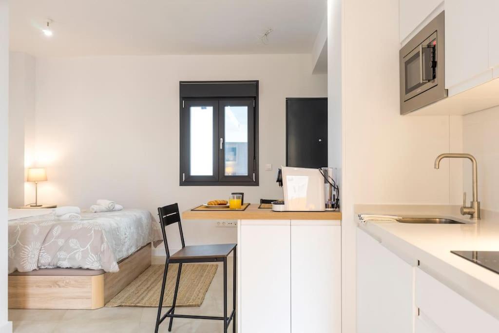 Charming Studio In Center By Sharingco. Apartment