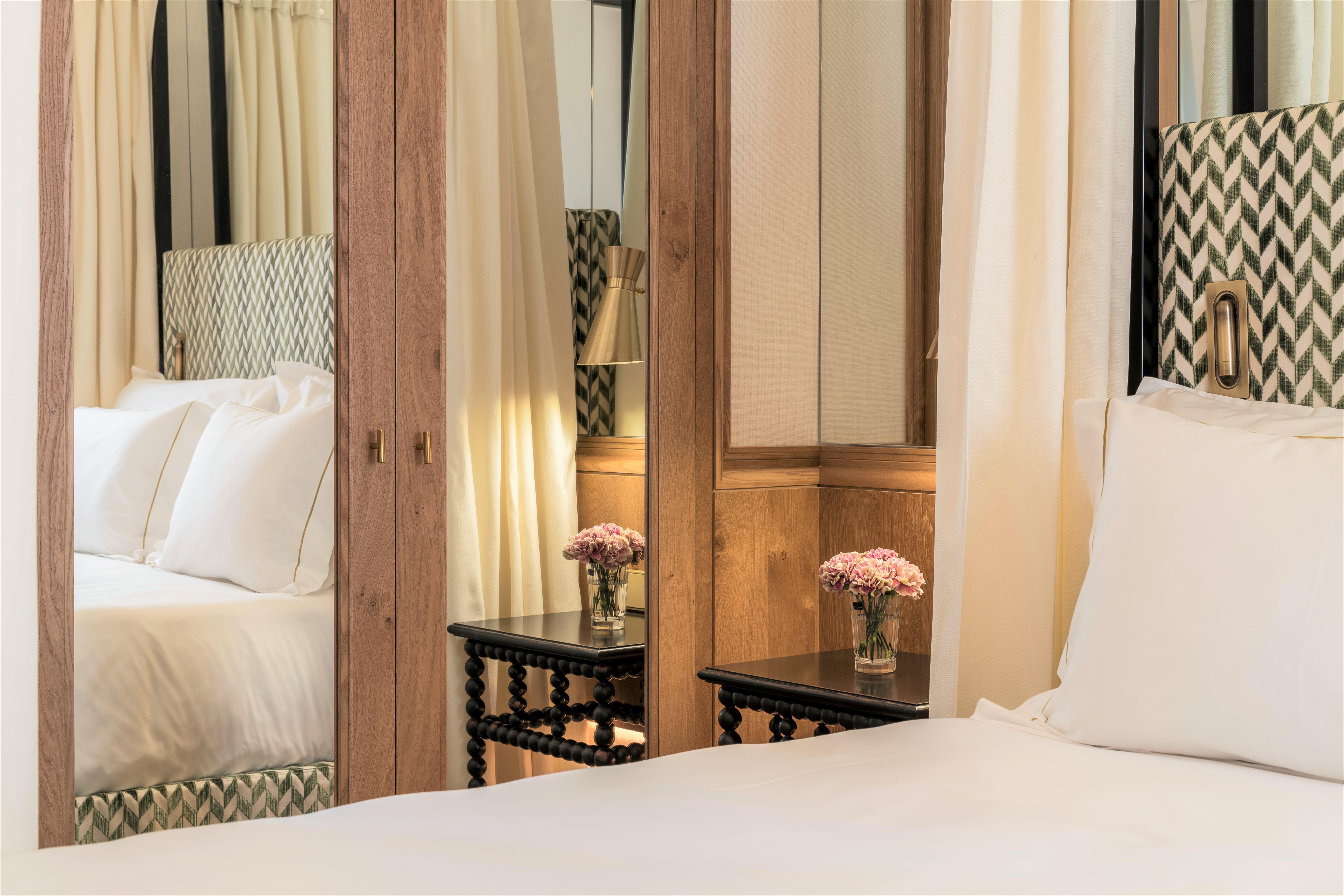 Hotel Palacio Solecio, A Small Luxury Of The World