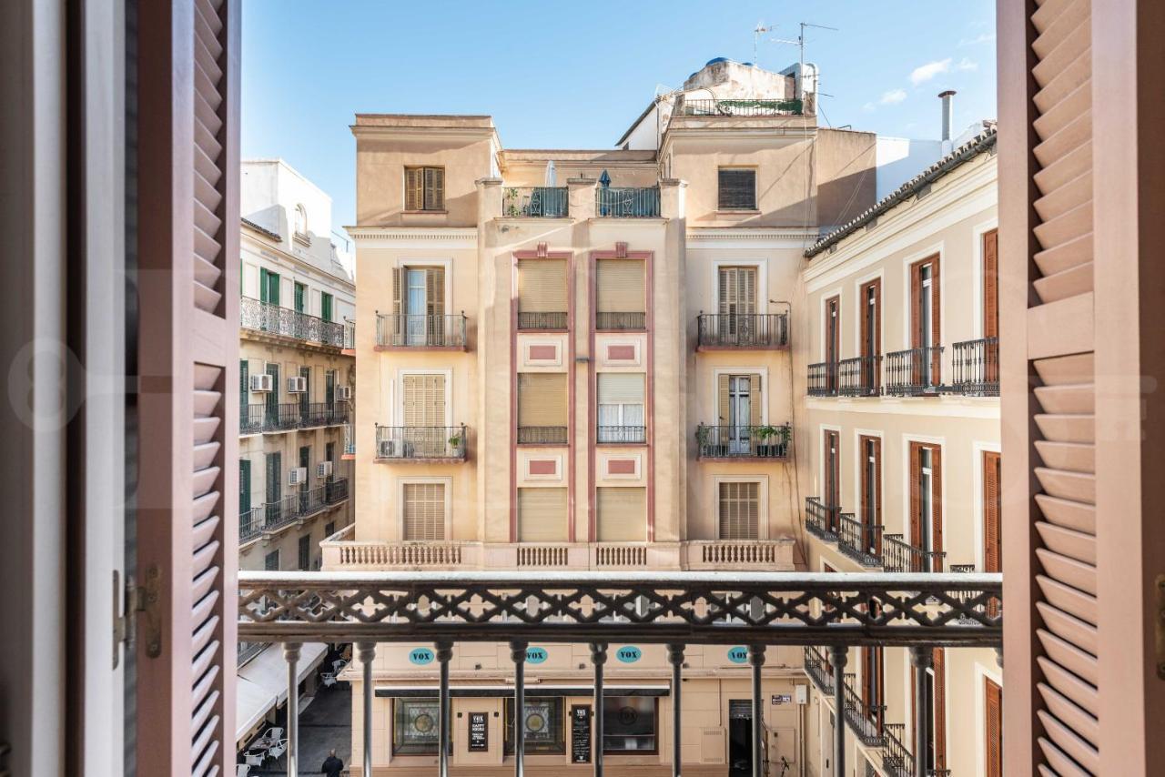 Apartment Sophisticated With Balcony & Views By Rems
