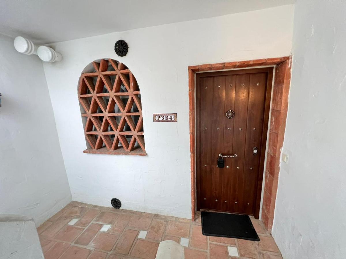 Malagatravelbook Piscina Y Parking Gratis * Malaga