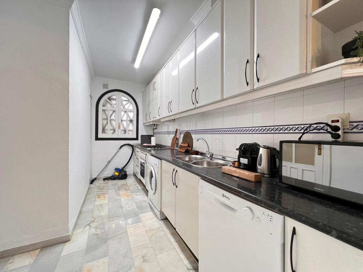 Malagatravelbook Piscina Y Parking Gratis Apartment