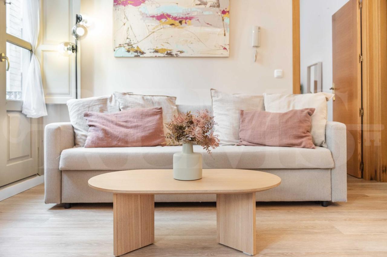 Appartement Artistic In The Heart Of By Rems *