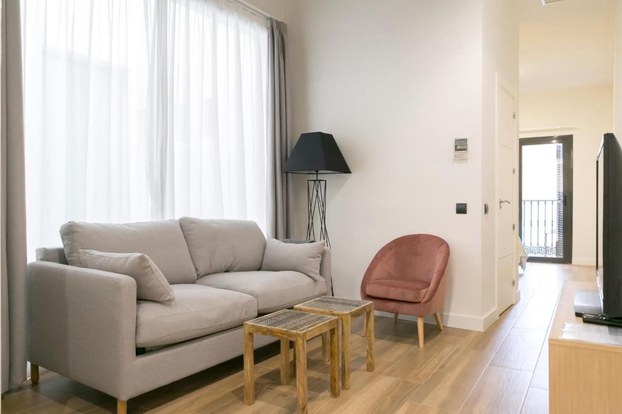 Aqua Apartment *