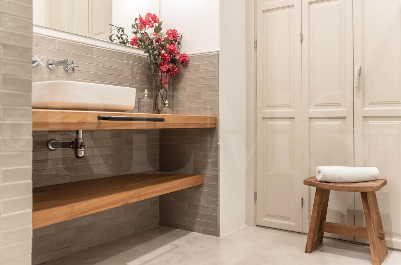Modern Luxe In The Historic Center By Rems Apartment Malaga