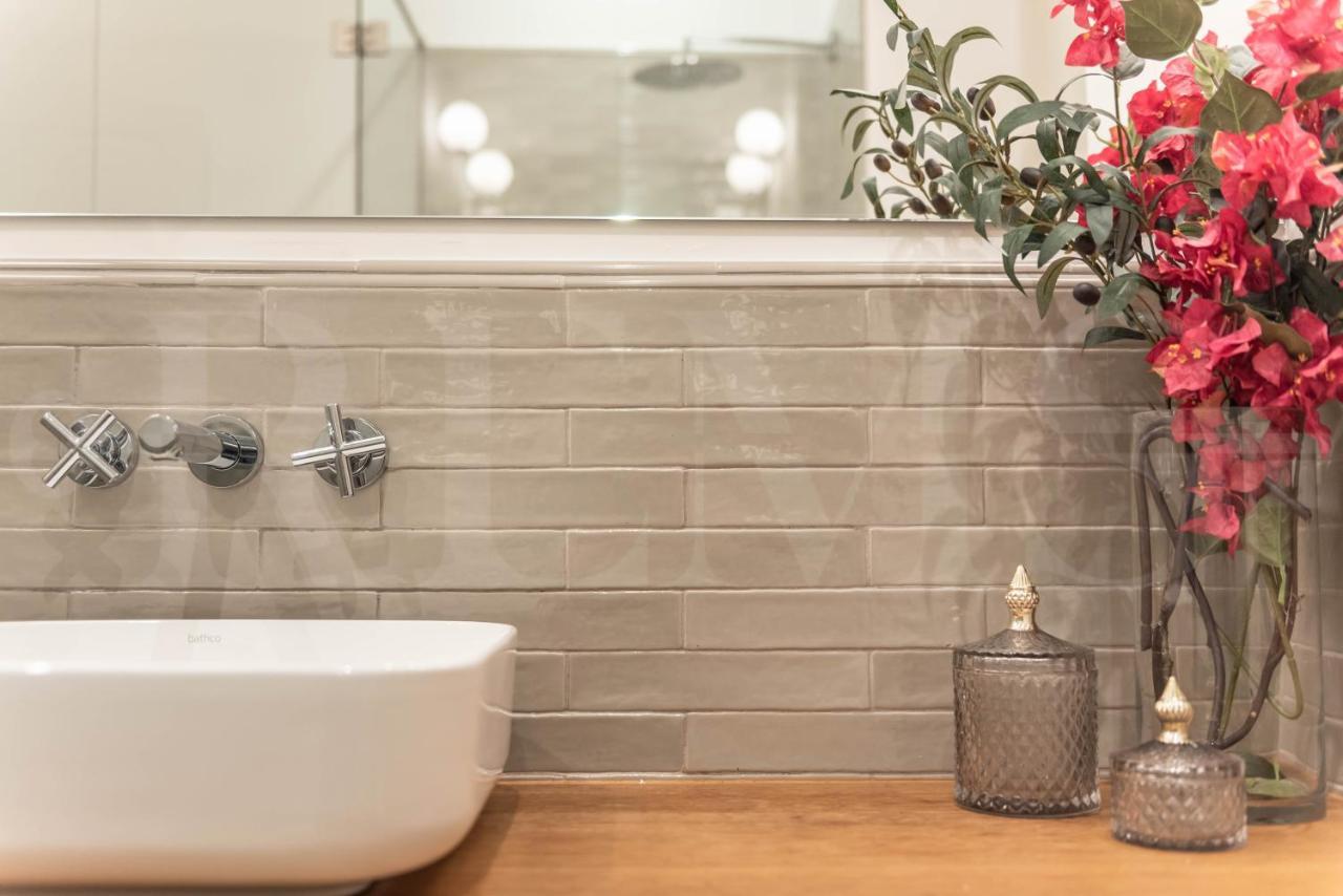 Modern Luxe In The Historic Center By Rems