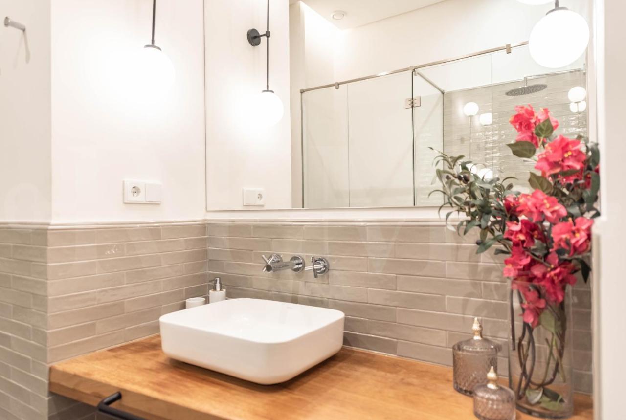 Modern Luxe In The Historic Center By Rems