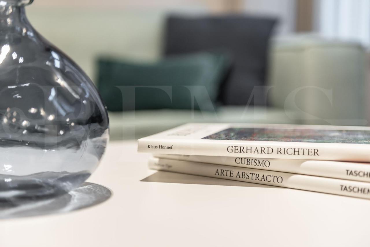 Modern Luxe In The Historic Center By Rems *