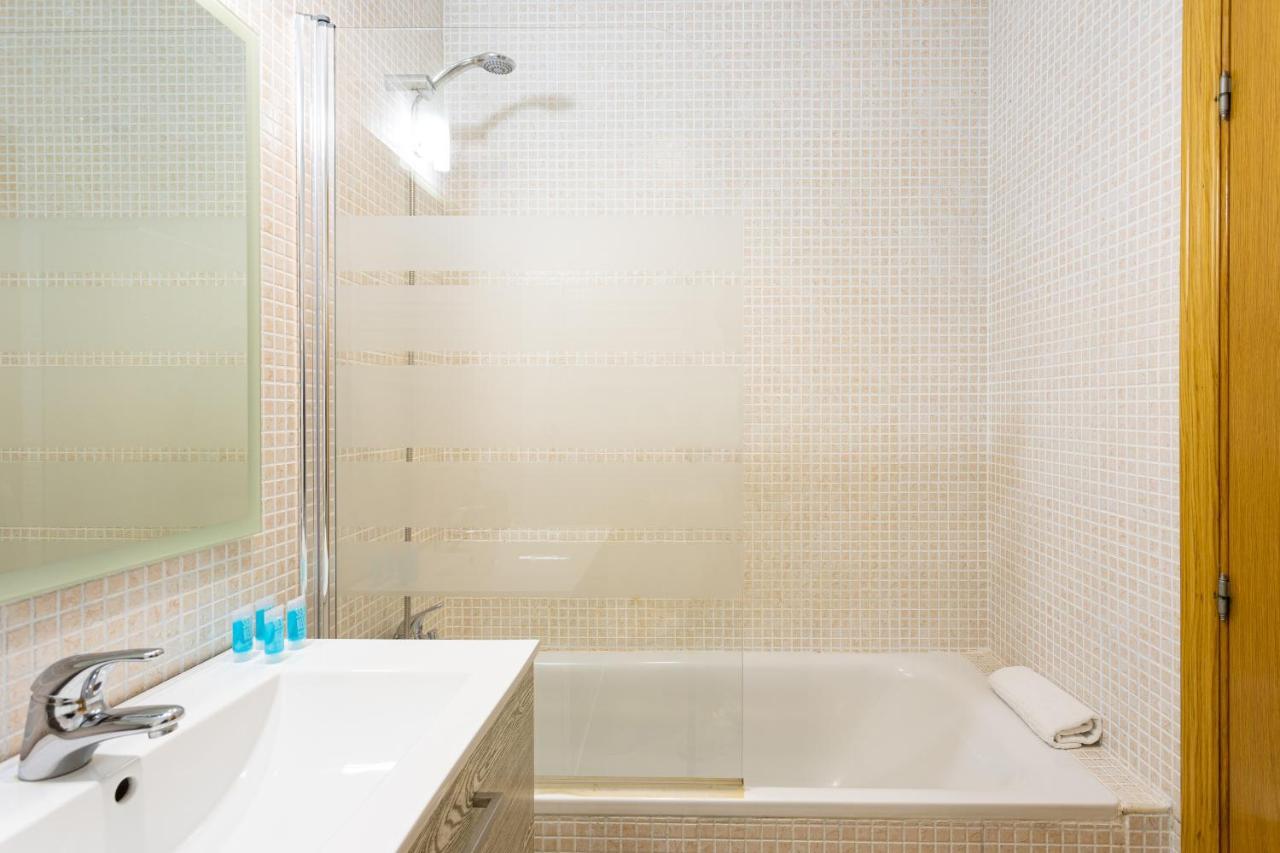 Apartment Holidays2malaga Carrera Capuchinos Free Parking Aircon Downtown *