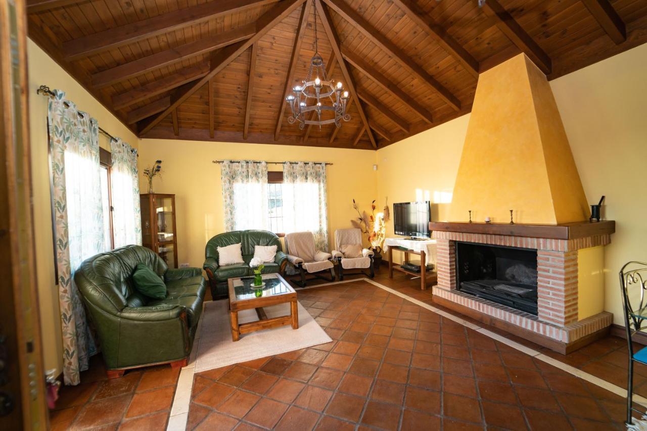 Apartment Casa Rural Los Menhires