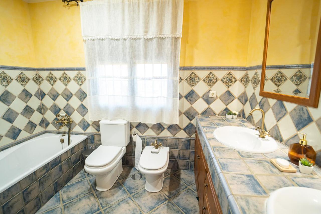Casa Rural Los Menhires Apartment Malaga