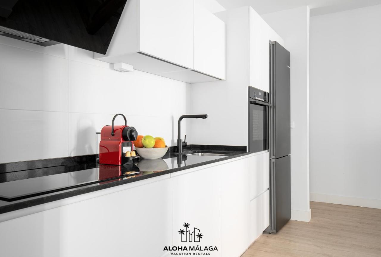 Apartment Luxury Duplex With Pool And Padel Court In Town Malaga